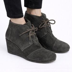 Women’s Toms Suede Wedge Ankle Booties Size 9 M